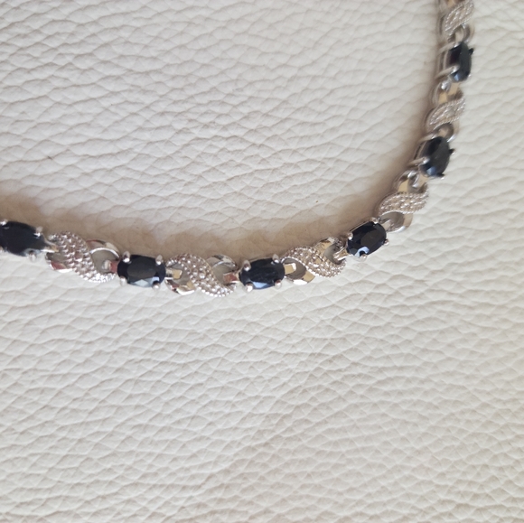 Stunning 7.2ct Sapphire Bracelet and Diamond Infinity Bracelet - Picture 6 of 6